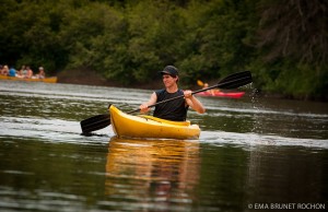 Kayakiste sur la Rivière Rouge